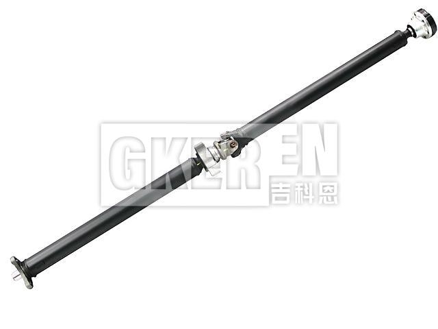 传动轴 Propshaft:26 10 7 526 165