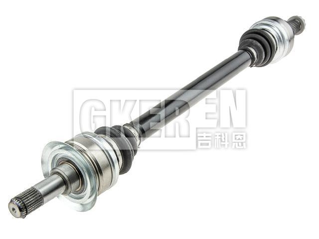 半轴 Driveshaft:33 20 7 647 026